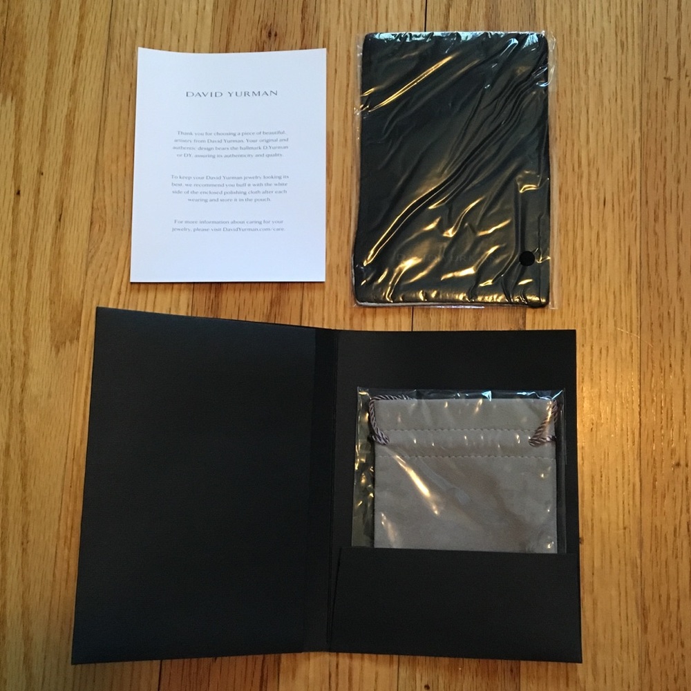 David Yurman 4 envelops bundle - Picture 2 of 4